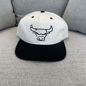 Vintage 90 s Kick10 Chicago Bulls Miller Lite Snapback Hat White Team Issued